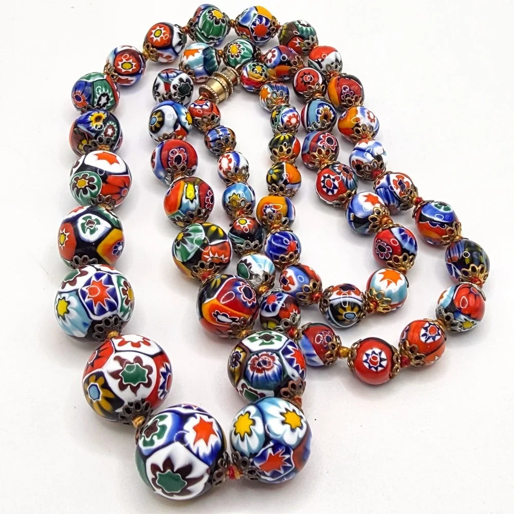 Italy Murano Millefiori Graduated Hand Knotted Beaded 28